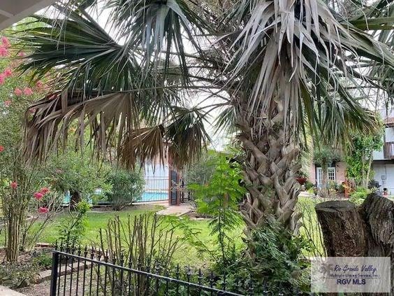 3744 Boca Chica Blvd Unit 103D, Brownsville, TX 78521 - photo 21