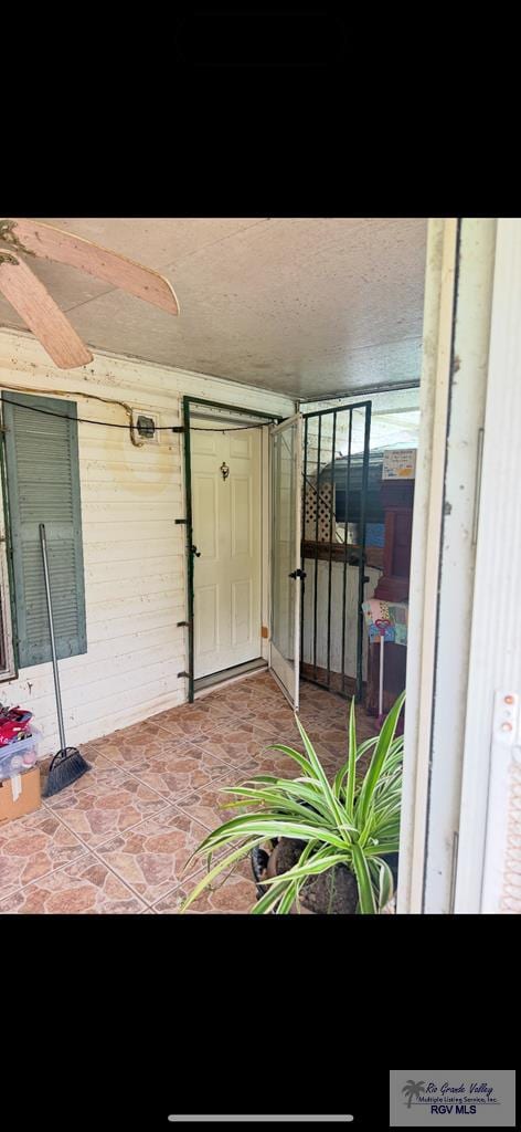 38639 Centerline Rd, Los Fresnos, TX 78566 - entrance to property