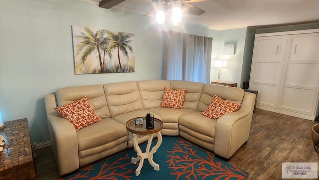 living room featuring dark wood-style floors and a ceiling fan