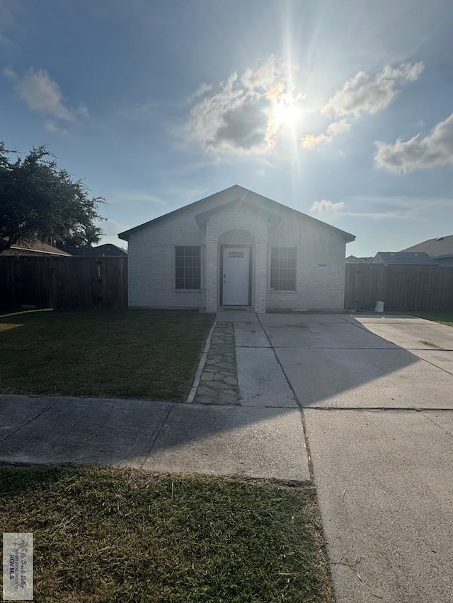 2965 Monte Cristo Dr, Brownsville, TX 78526 - view of front of house featuring driveway