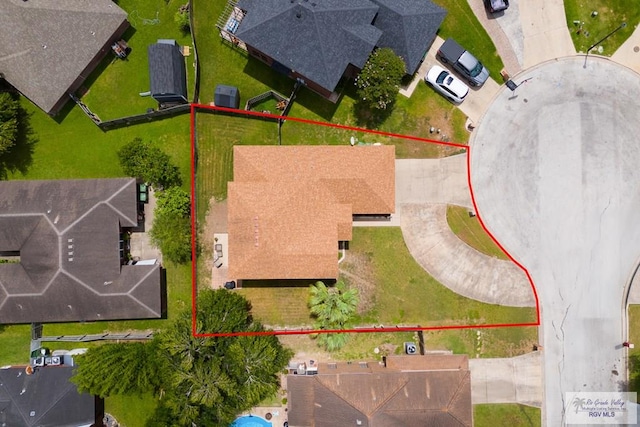 2853 Fleet St, Brownsville, TX 78521 - aerial view of residential area with property boundaries highlighted