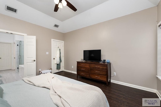 2853 Fleet St, Brownsville, TX 78521 - bedroom featuring wood finished floors, a ceiling fan, and vaulted ceiling