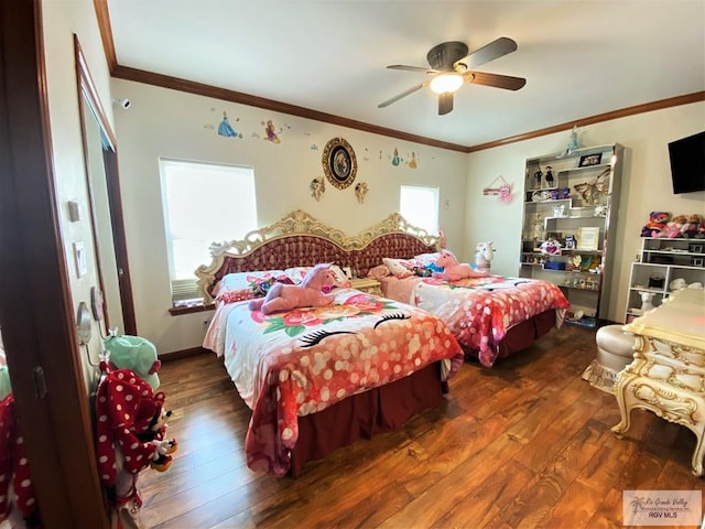 bedroom with ceiling fan, dark hardwood / wood-style flooring, and crown molding