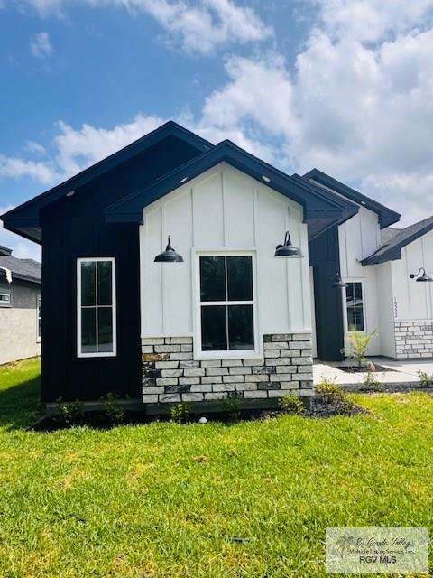 10522 Arkansas Rd, Brownsville, TX 78520 - photo 2