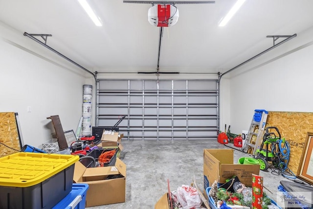 6221 Grapevine Loop, Brownsville, TX 78526 - garage with a garage door opener