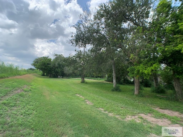 Listing photo 2 for 18 S Tejas Rd, Los Fresnos TX 78566