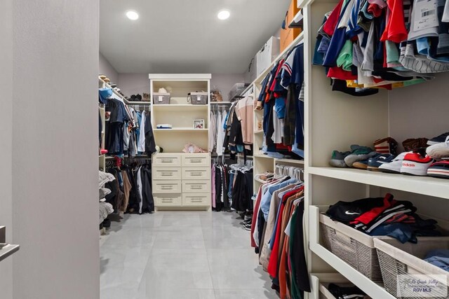 31689 E Jardin E, Los Fresnos, TX 78566 - view of spacious closet