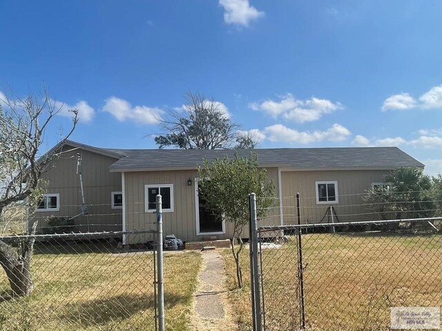 30923 Green Valley Dr, San Benito, TX 78586 - photo 4