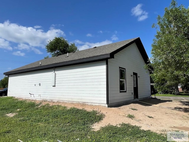 705 W Matz Ave, Harlingen, TX 78550 - view of side of home