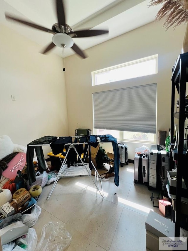 garage featuring ceiling fan