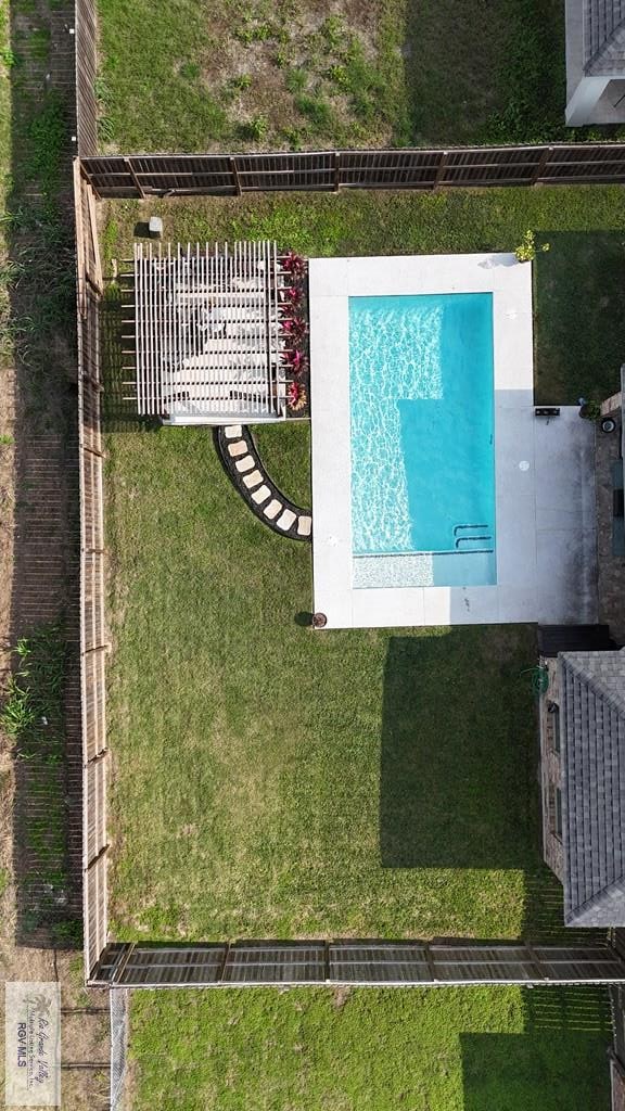 8710 Pink Flamingo St, Harlingen, TX 78552 - aerial view of a pool