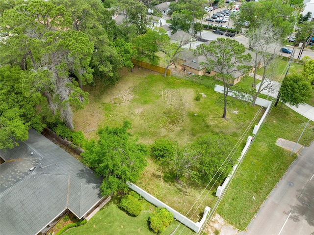 Listing photo 2 for 5210 Woodway Dr, Houston TX 77056