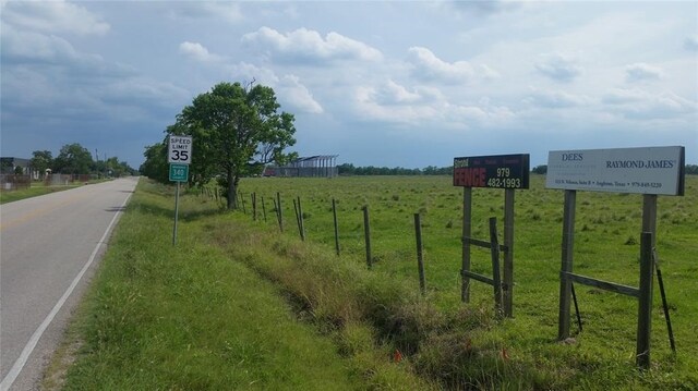 10.929 County Road 341, Angleton, TX 77515 - photo 11