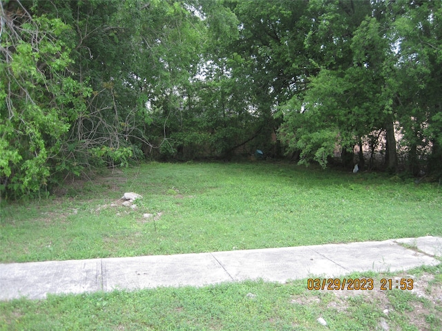 Listing photo 3 for 5812 Goforth St, Houston TX 77021