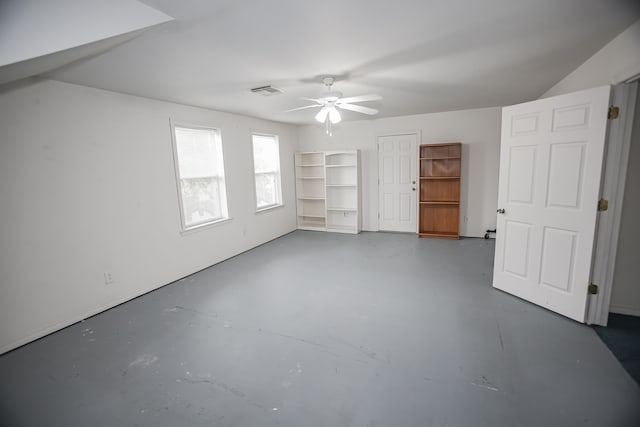 unfurnished room featuring ceiling fan