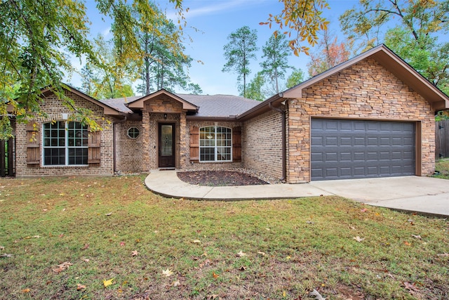 167 Broadmoor Dr, Huntsville TX, 77340, 4 bedrooms, 2.5 baths house for sale