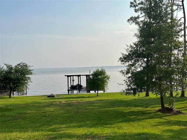 Listing photo 2 for 100 Bridgelanding, Onalaska TX 77360