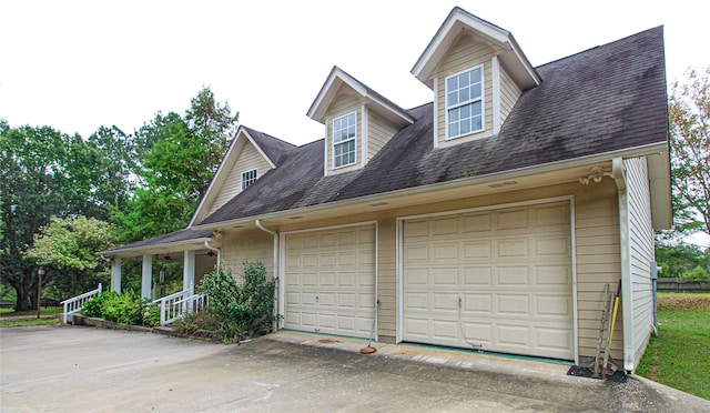 view of front facade with a garage