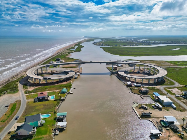 bird's eye view with a water view