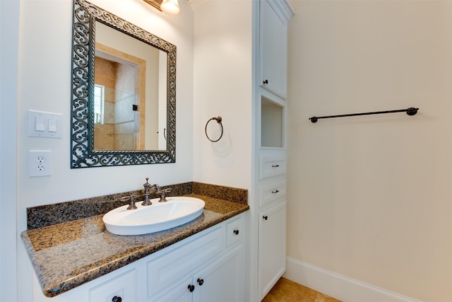 420 Heights Blvd, Houston, TX 77007 - bathroom featuring vanity and a tile shower