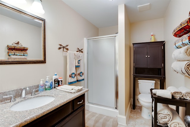 420 Heights Blvd, Houston, TX 77007 - full bathroom featuring a shower stall and vanity