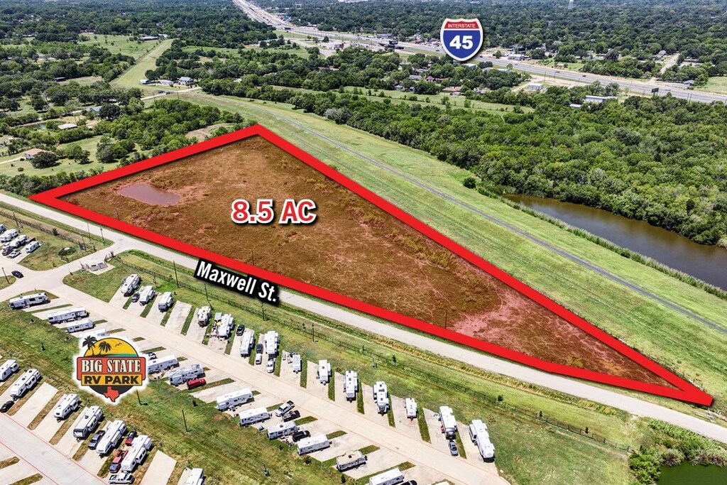 2602 Maxwell St, La Marque, TX 77568 - photo 3