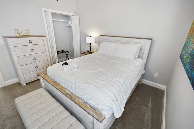 carpeted bedroom featuring a closet