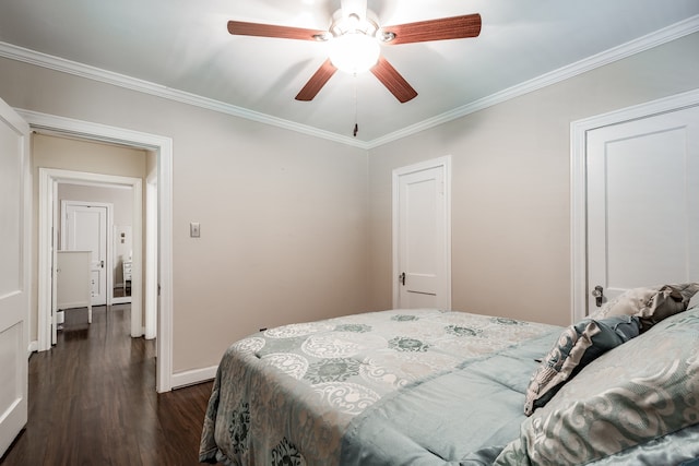 bedroom featuring dark wood-type flooring, crown molding, and ceiling fan