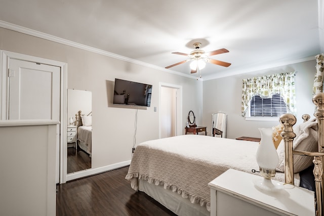 bedroom with crown molding, ceiling fan, and dark hardwood / wood-style flooring