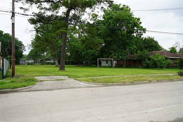 Listing photo 2 for 4701 Pickfair St, Houston TX 77026