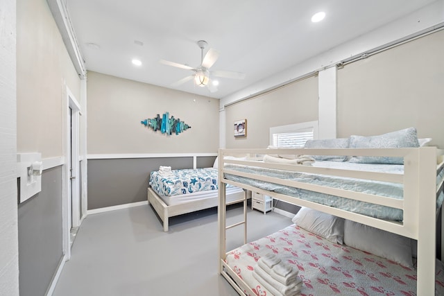 bedroom with ceiling fan