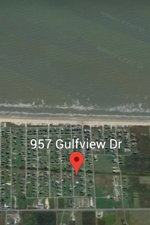 957 Gulfview Dr, Crystal Beach TX, 77650 land for sale