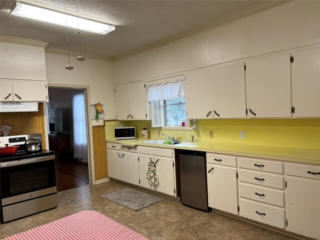 302 W French St, Cuero, TX 77954 - photo 15