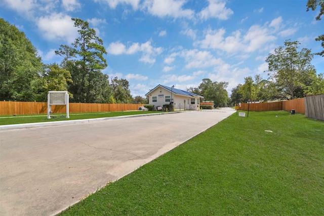 view of front of house with a front yard