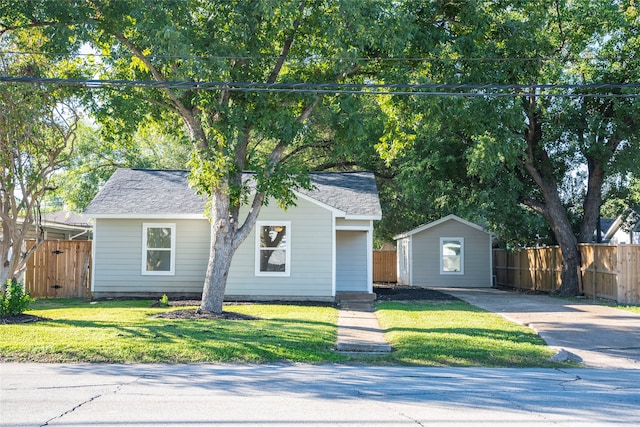 904 Jackson Ave, Pasadena, TX 77506 - photo 1