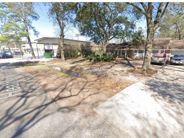 119 Heatherwood Dr, Spring, TX 77386 - photo 6