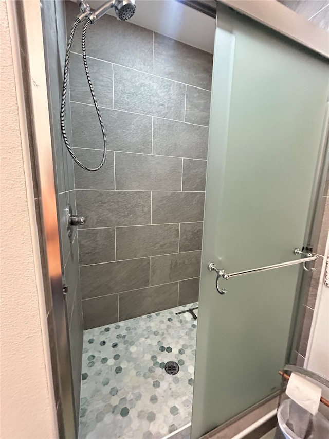 bathroom with walk in shower