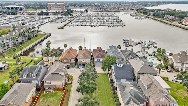 1306 Oceanside Ln, League City, TX 77573