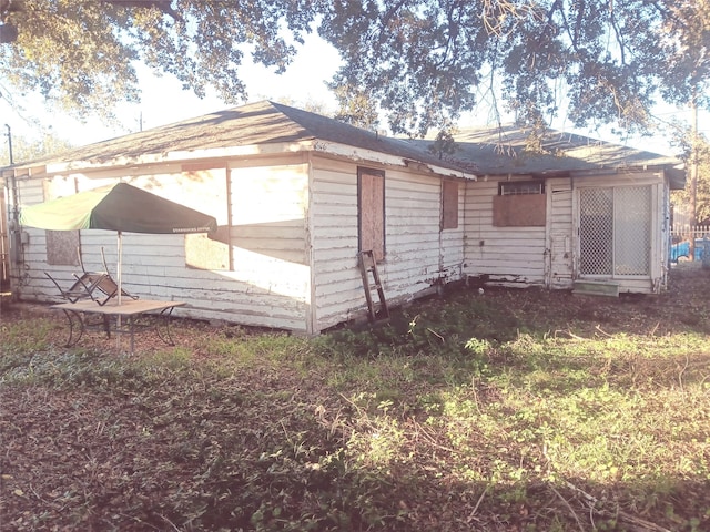 view of home's exterior