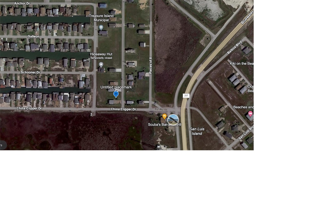 000 Doubloon Dr, Freeport, TX 77541 - photo 2