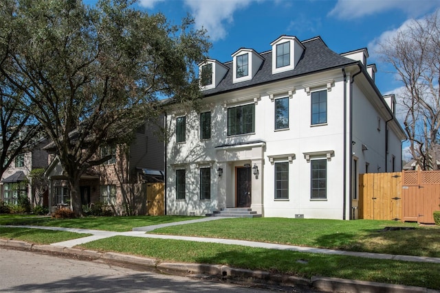 view of front of home with a front yard