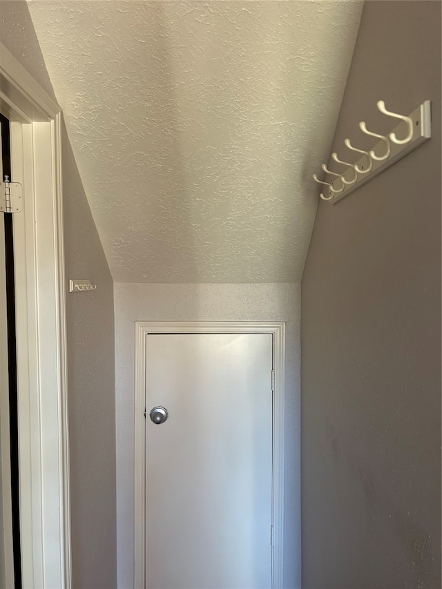 room details featuring a textured ceiling