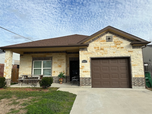 view of front of house with a garage