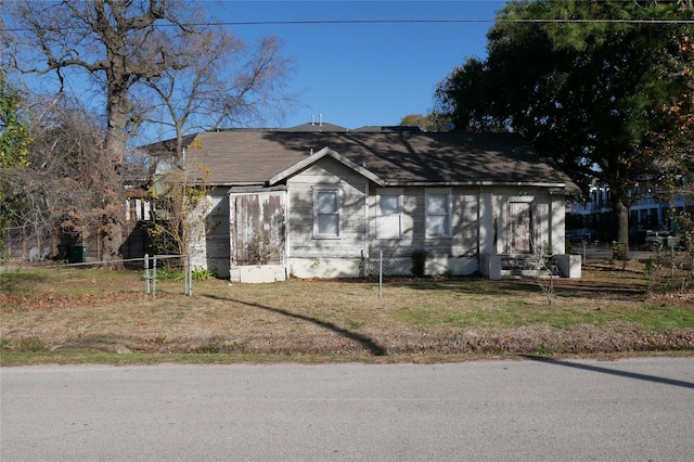 view of front of house