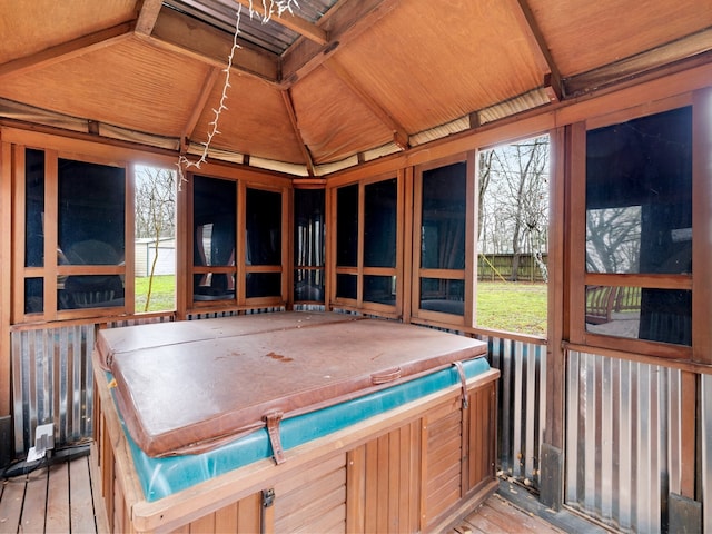 view of sunroom / solarium