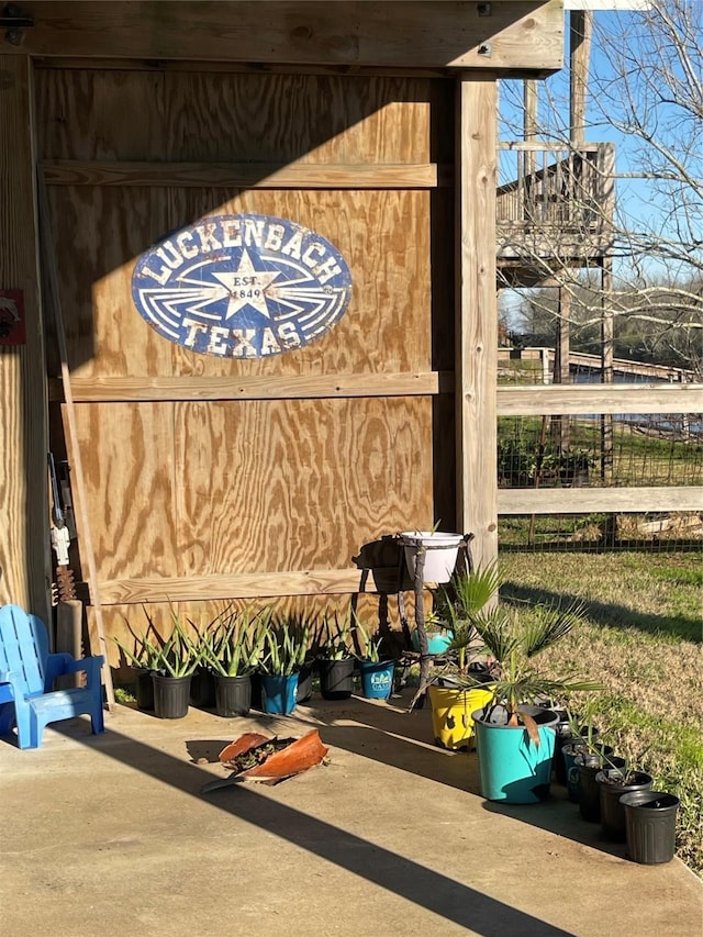 239 Heron St Unit Cr299, Sargent, TX 77414 - exterior view of fence