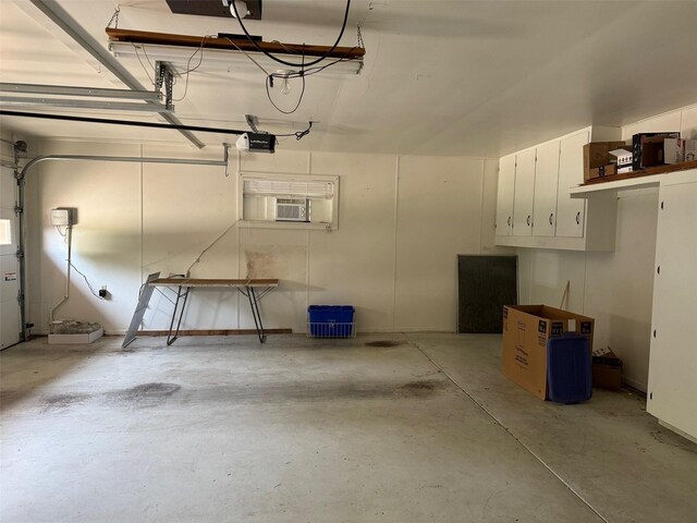713 Sarah Jo St, La Grange, TX 78945 - garage featuring a garage door opener