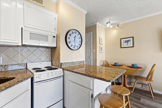 6102 Seawall Blvd Unit 322, Galveston, TX 77551 - photo 18