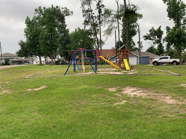 view of jungle gym featuring a yard