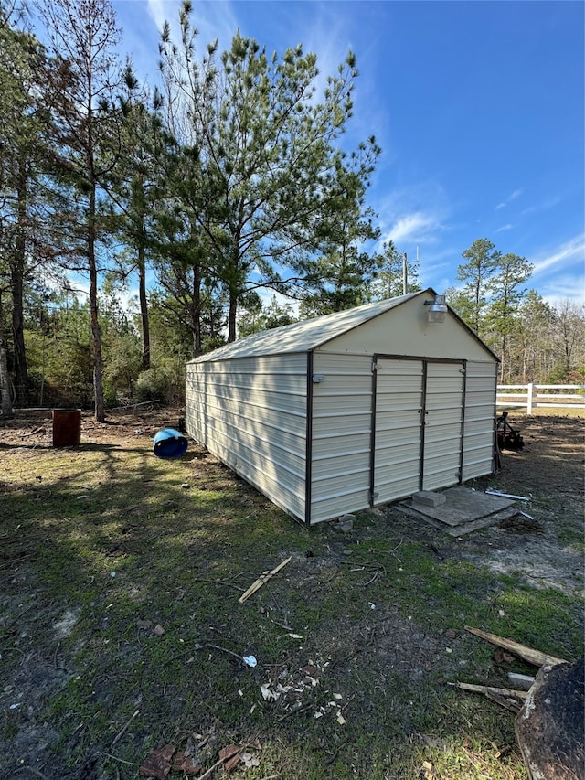 view of outdoor structure